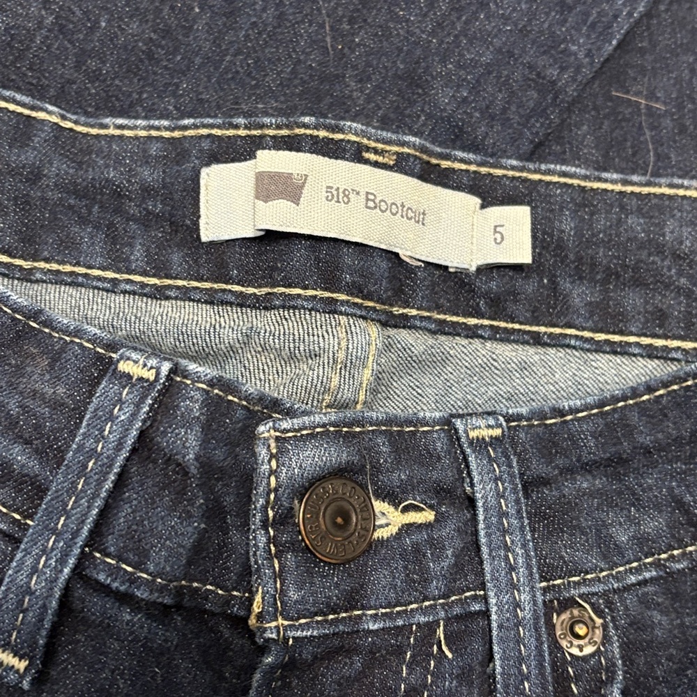 Levi's Blue Boot Cut Jeans Classic Style - Picture 3 of 5